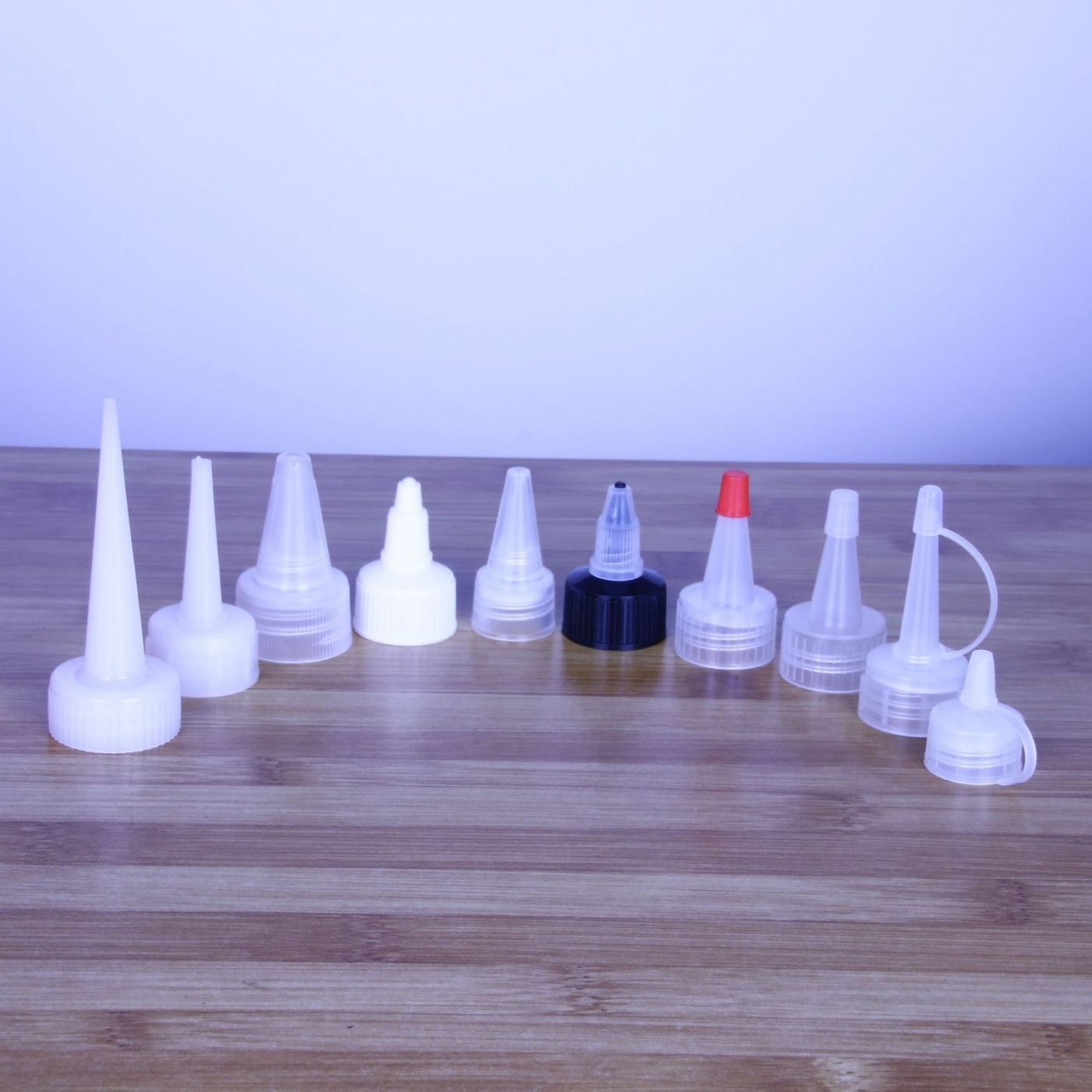 18 20 24 28 Plastic spout cap with pointed tip, electric shampoo cap, little red cap, pointed cap, plastic screw cap