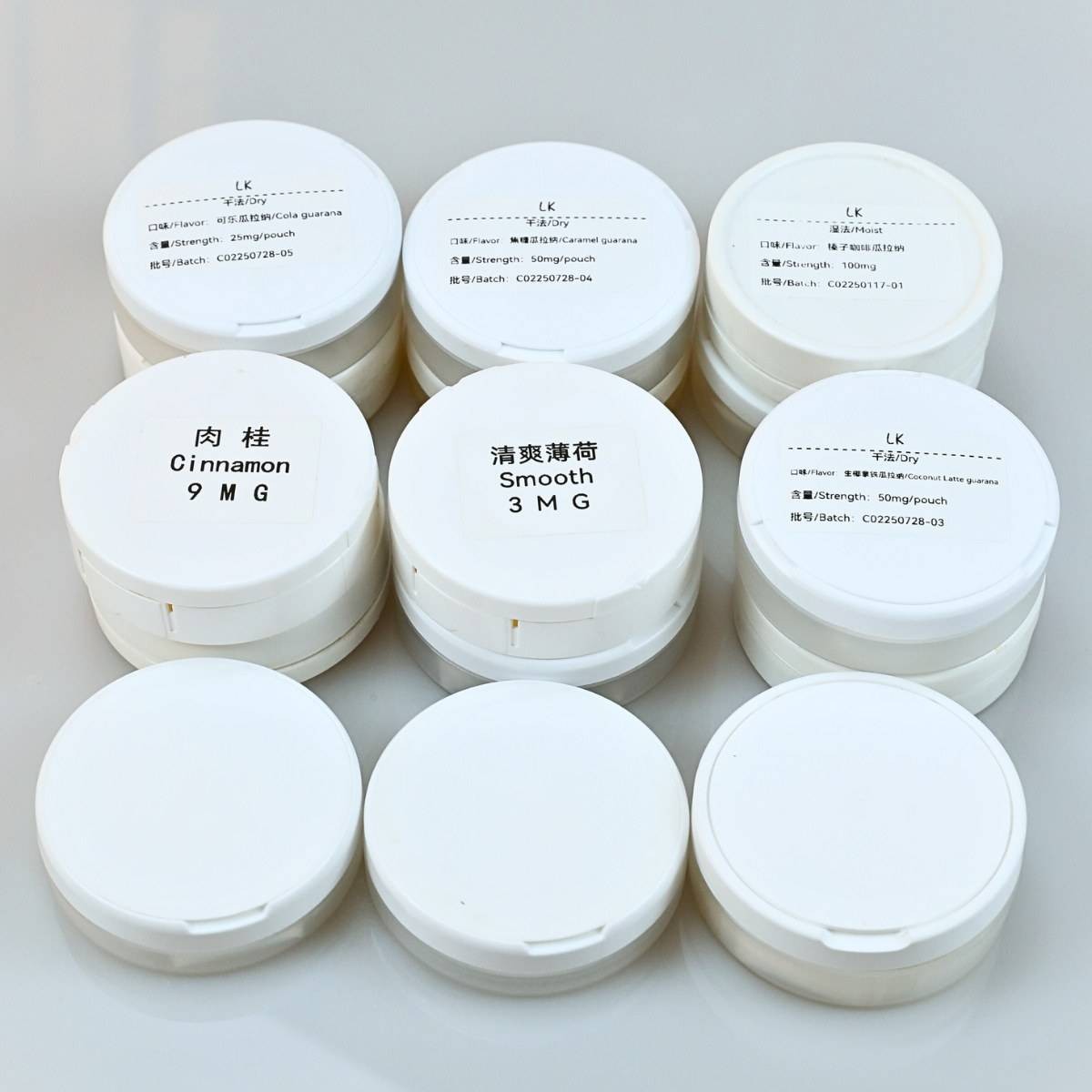  Find similar icon Professional China Manufacturer All Kinds of Food Grade Plastic Disposable White Black clear Snus Cans in Stock