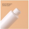 pp-inner-airless-bottle-with-built-in-piston-close-up.jpg