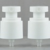 round-actuator-fine-mist-pump-close-up.jpg