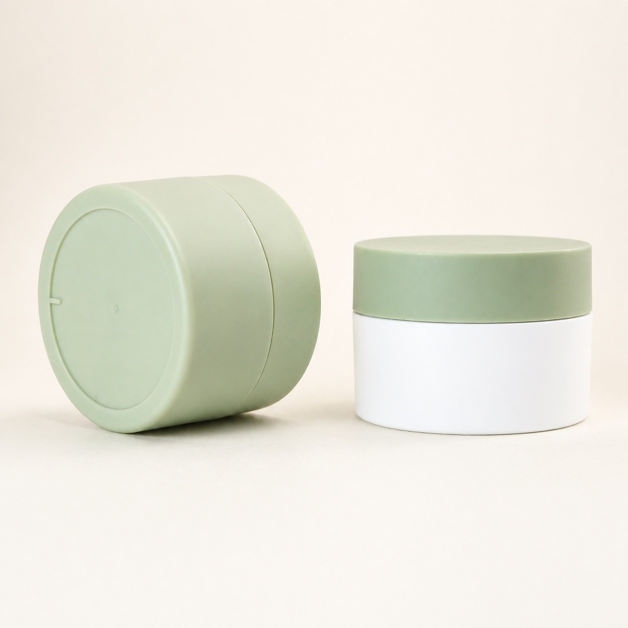 Luxury 100g 200g 250g Frosted pp Plastic Jar Hair Mask Jar Hair Mask Container 4 oz Plastic Jars with Lid