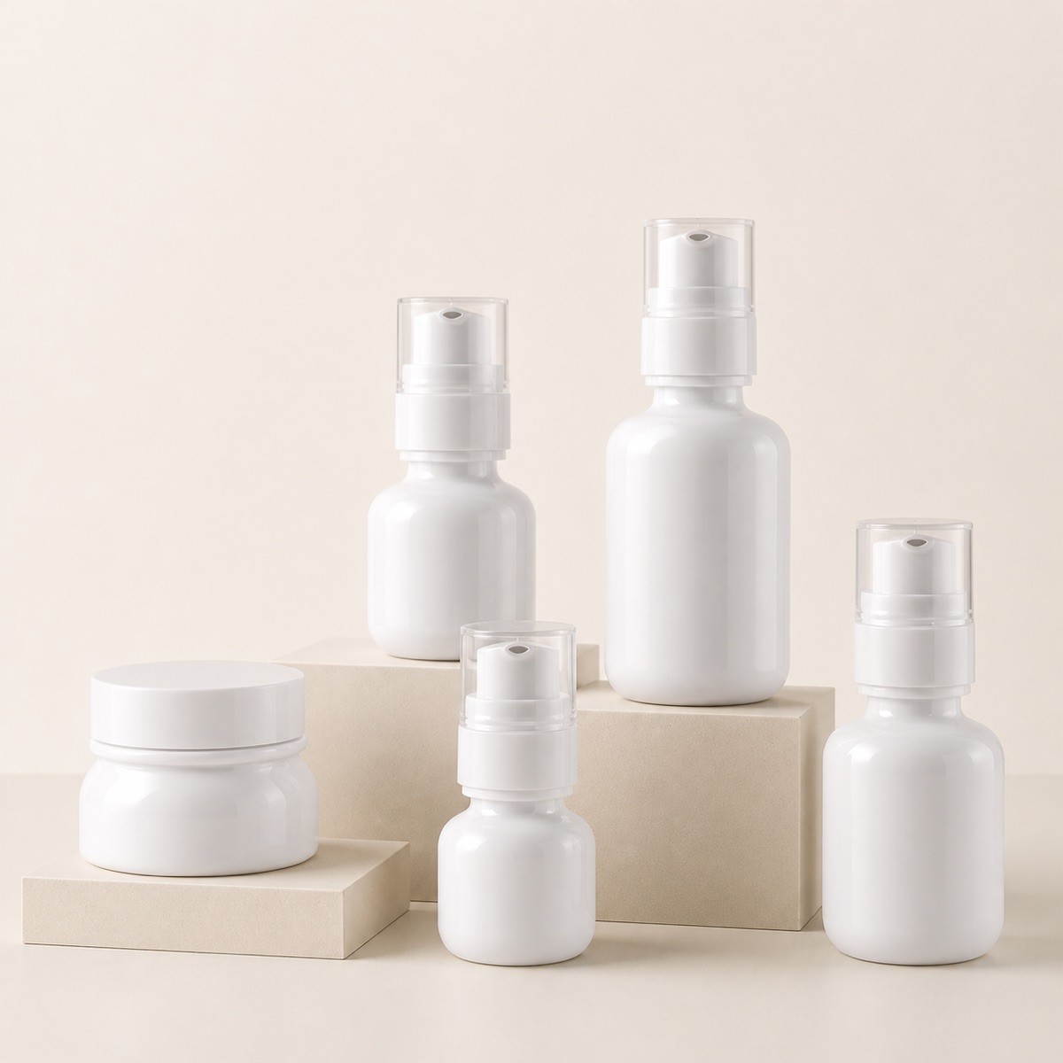 High Quality White 40ml 60ml 100ml 120ml Plastic Pet Skincare Lotion Bottles with Airless Pump Cosmetics Packaging