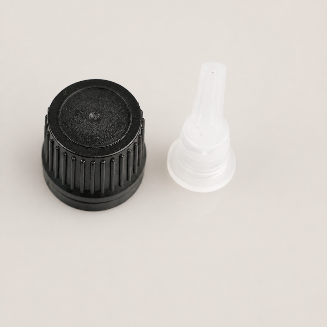 black-pp-safety-cap-with-compatible-nozzle-insert